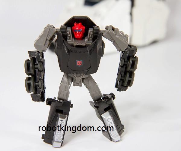 First Look At Metroplex Hong Kong Exclusive Transformers Genarations Action Figure  (12 of 20)